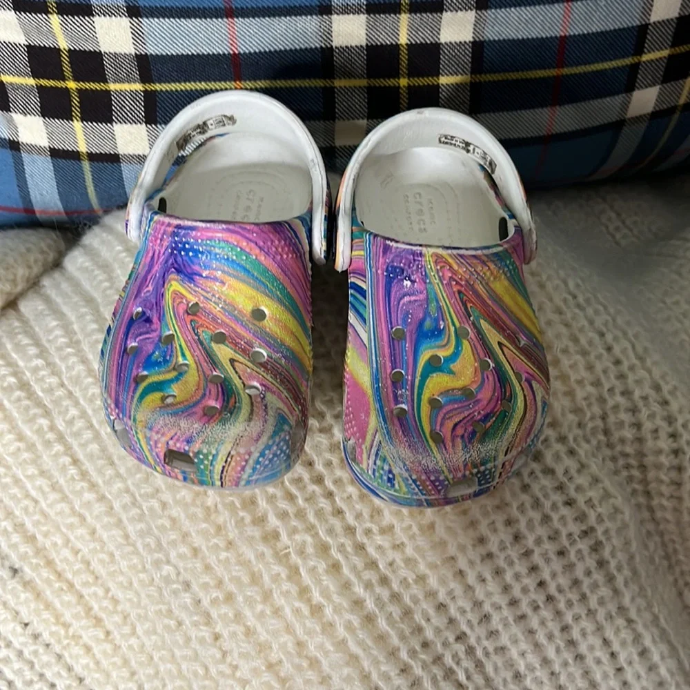 Croc solar rainbow clog toddler 6